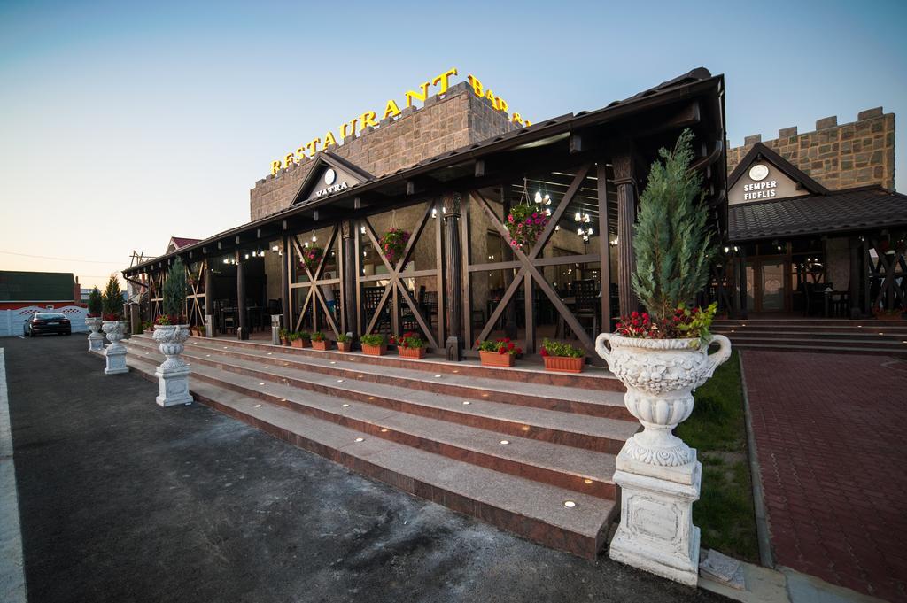 Bed and Breakfast Vatra Romana Răcarii de Jos Zewnętrze zdjęcie